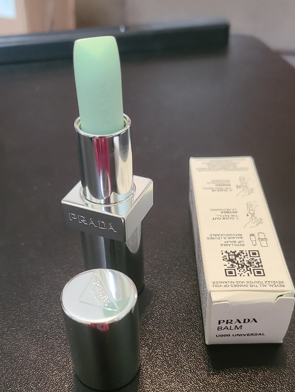Prada Beauty Moisturizing Lip Balm 000 Universal (clear) NIB